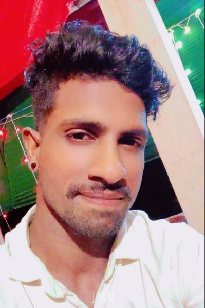Jibon, 23, Haloch