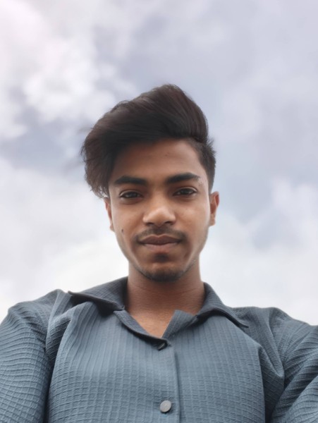 Rafin, 21, Mutia