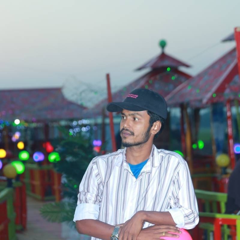 Rakibtaludar, 25, Bangladesh