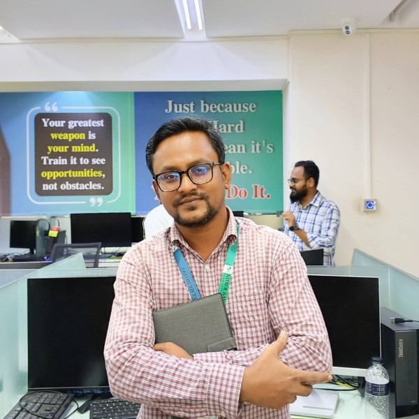TUHIN, 35, Etajima
