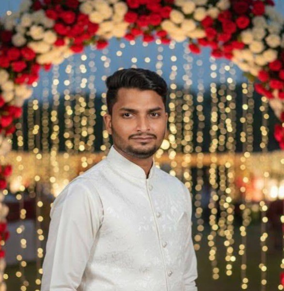 Md pappu, 27, Darshanachuadanga