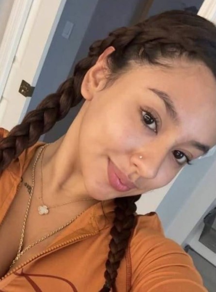 Mia, 34, Mayurbhanj