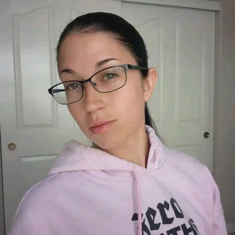 Vanessa, 31, Sieyik