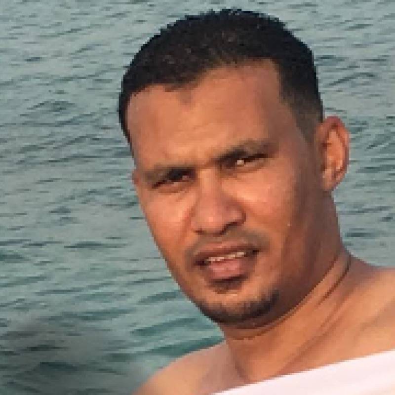 Todamina, 42, Amari