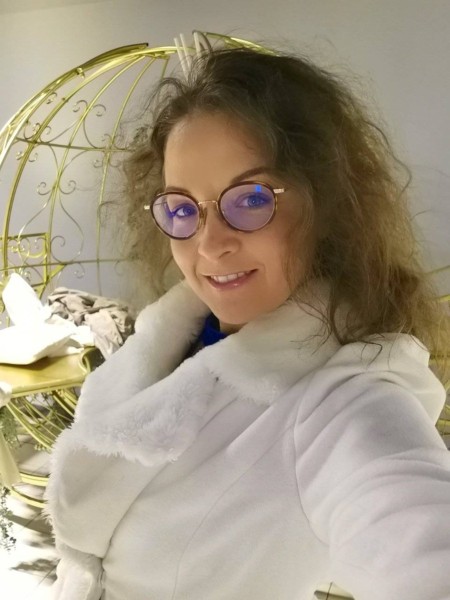 Rose, 41, Cholponata