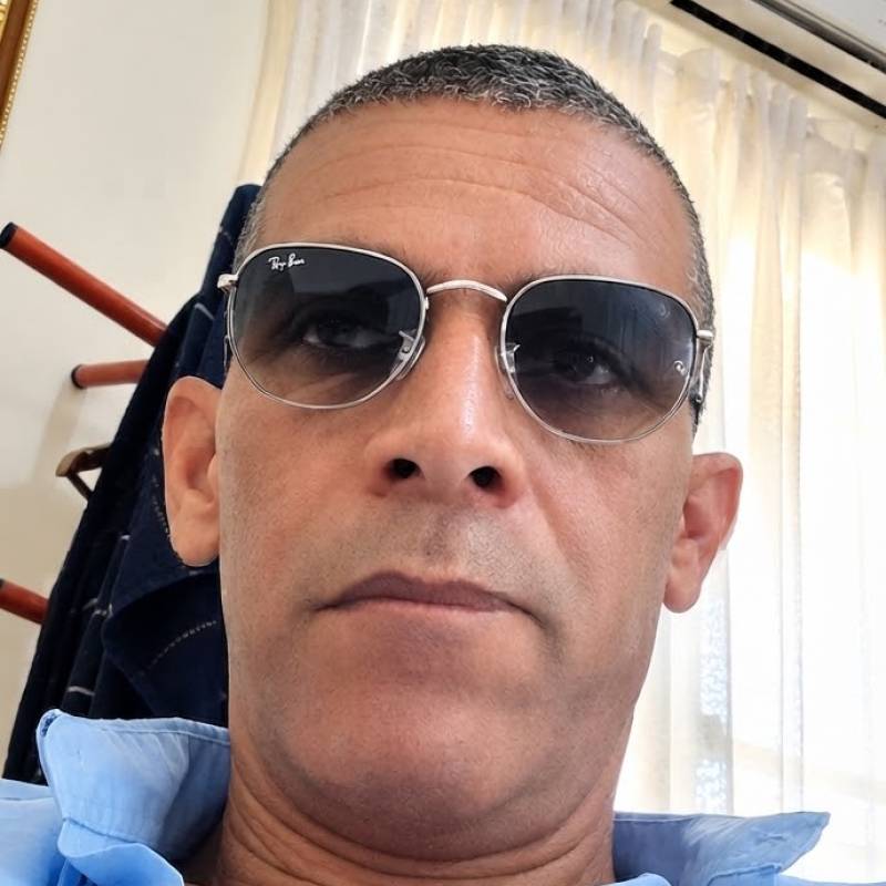 lamouri, 49, Trinidad
