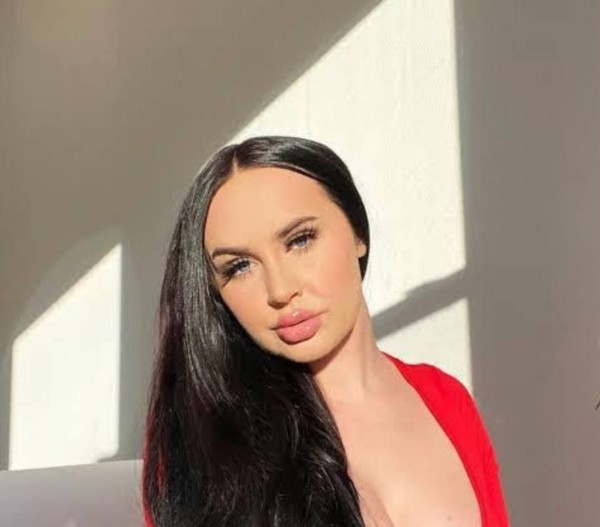 Annie, 29, Bushkill
