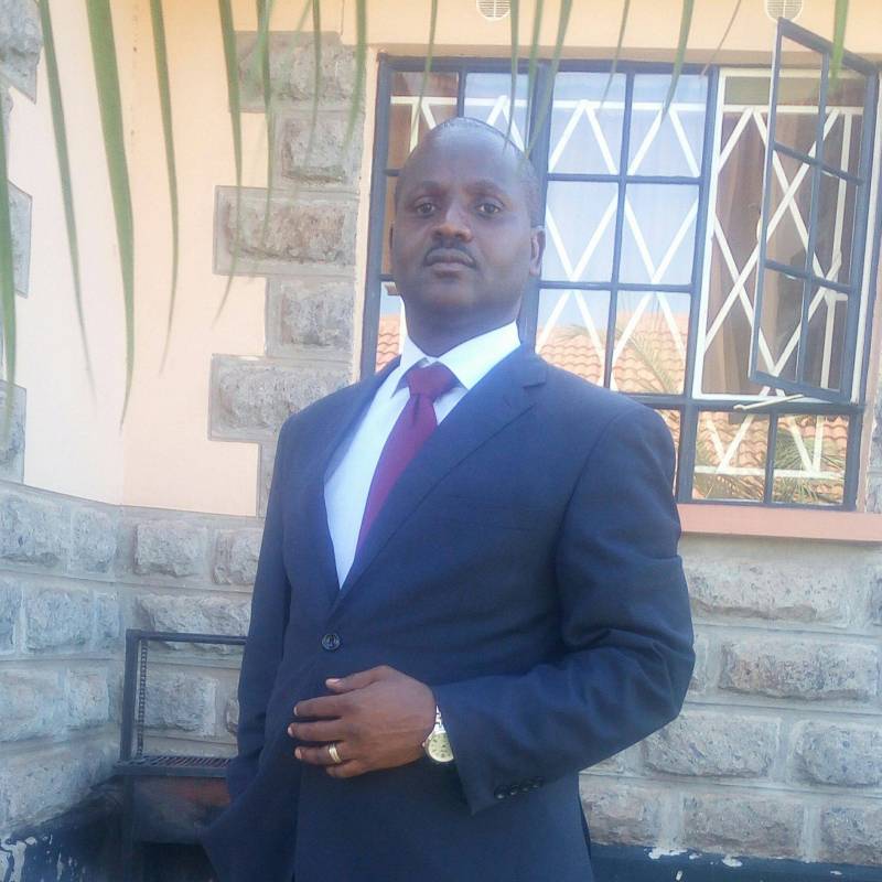 koffi, 54, Togo