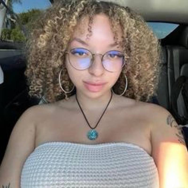Aimee Quinn, 36, Dora