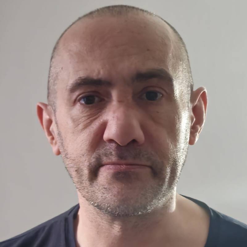 hakan, 19, Kuhsan