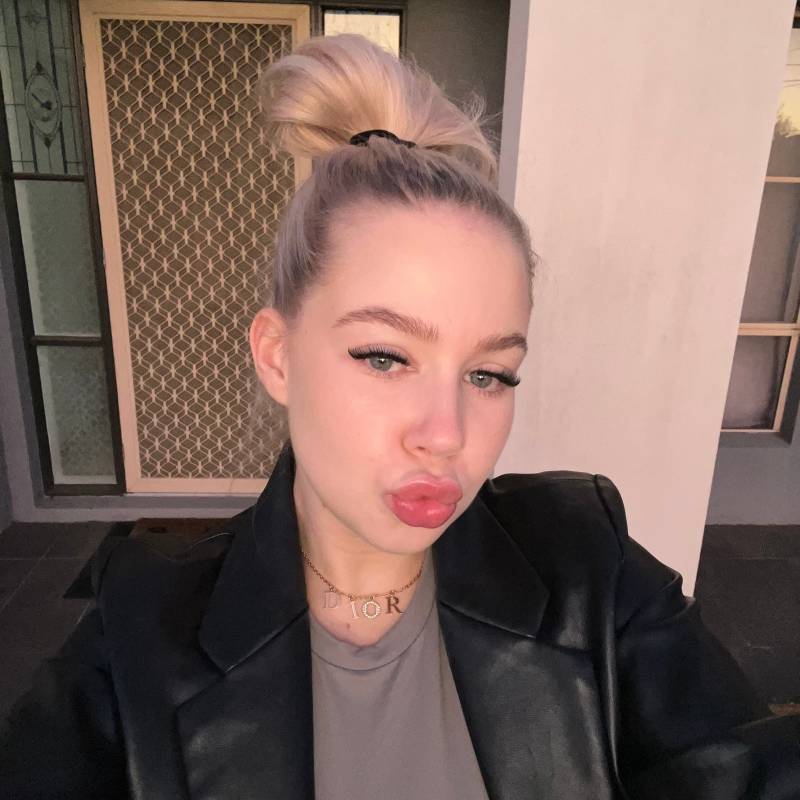 denise, 29, Tuljapur