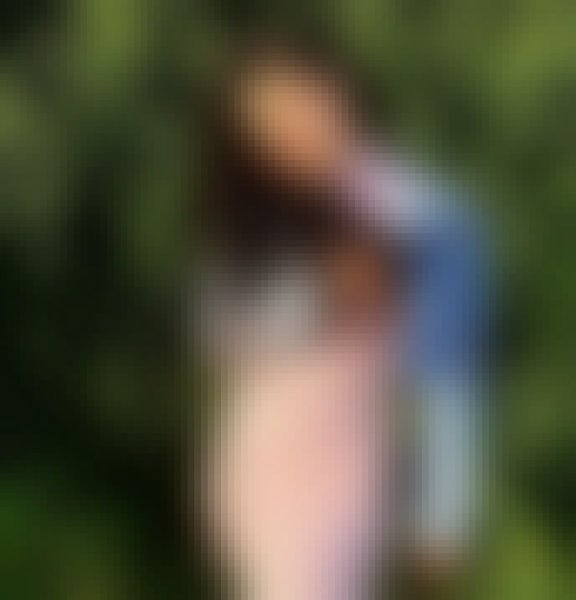 zahra, 19, Oak Grove