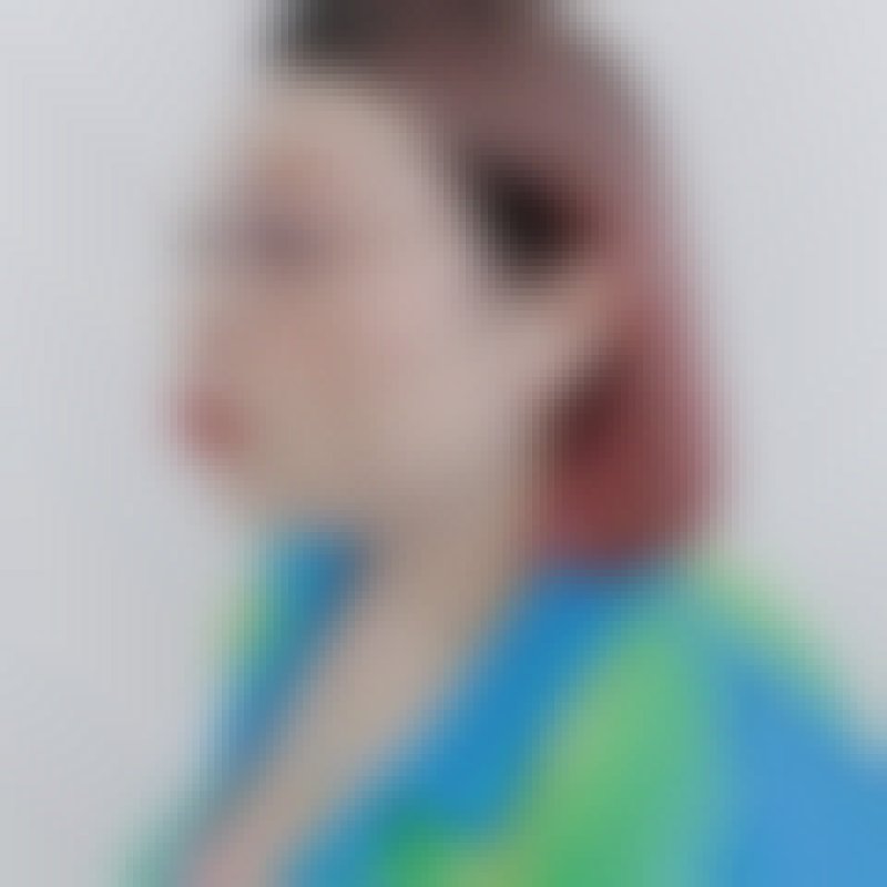 Naaomi, 41, Upleta
