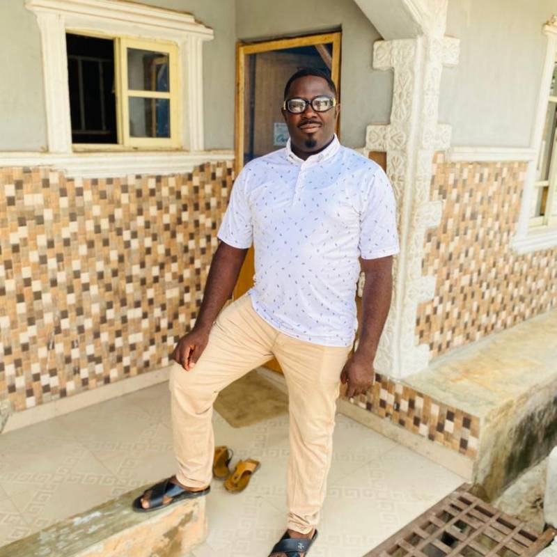Kollex, 36, Nattakkadaiyr