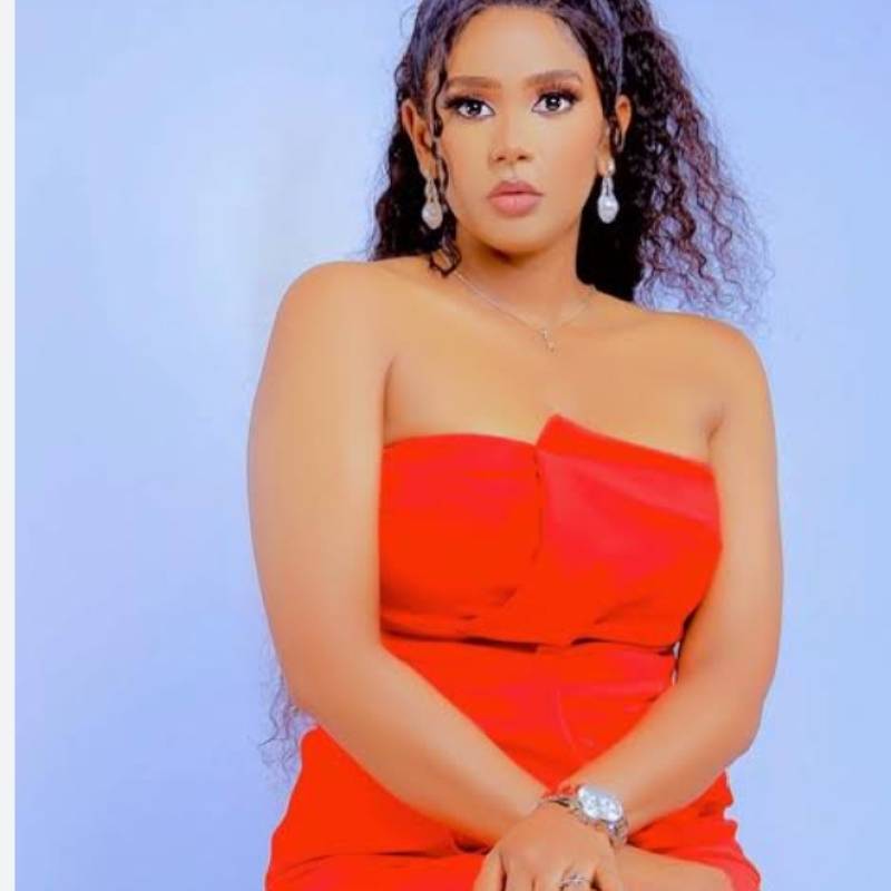 Diamond, 34, At Youssef Ou Ali