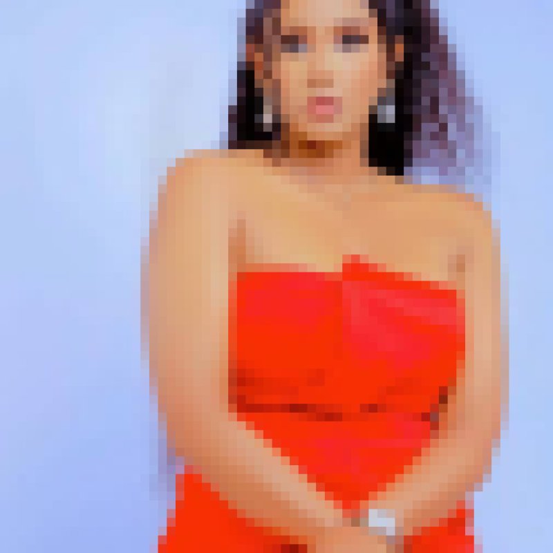 Diamond, 34, Zu
