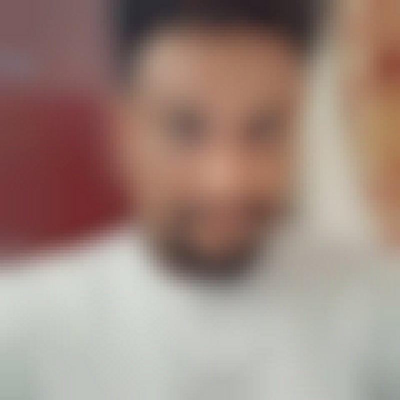 Mohamed, 18, Mapanas