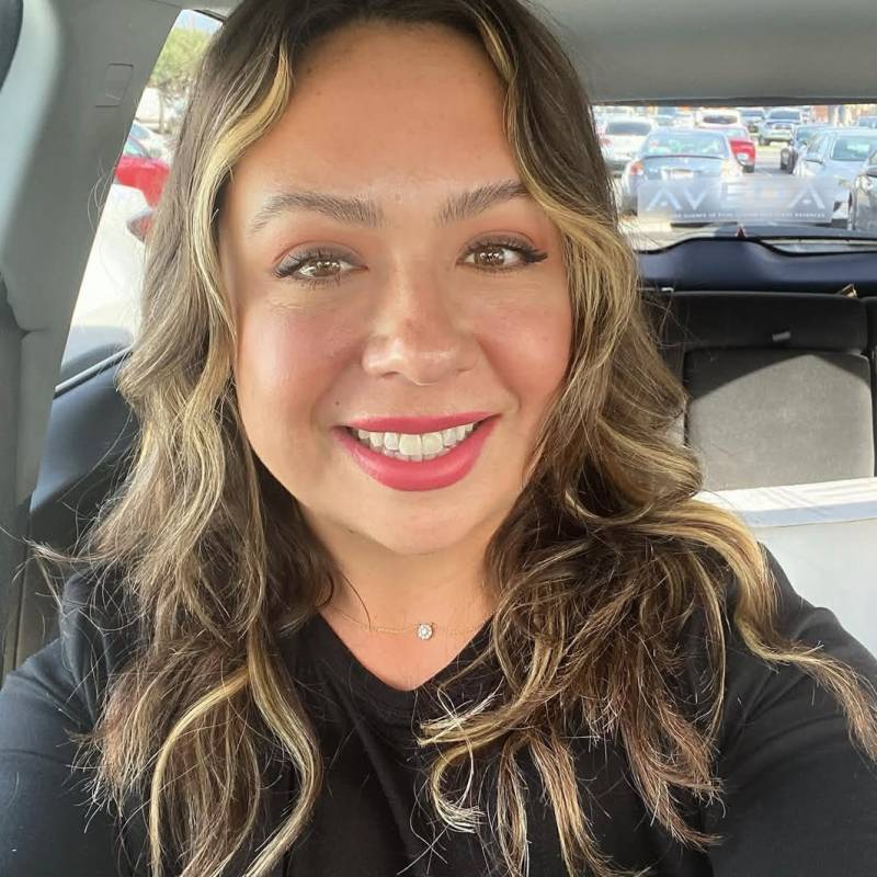 Arianna, 30, Central Point