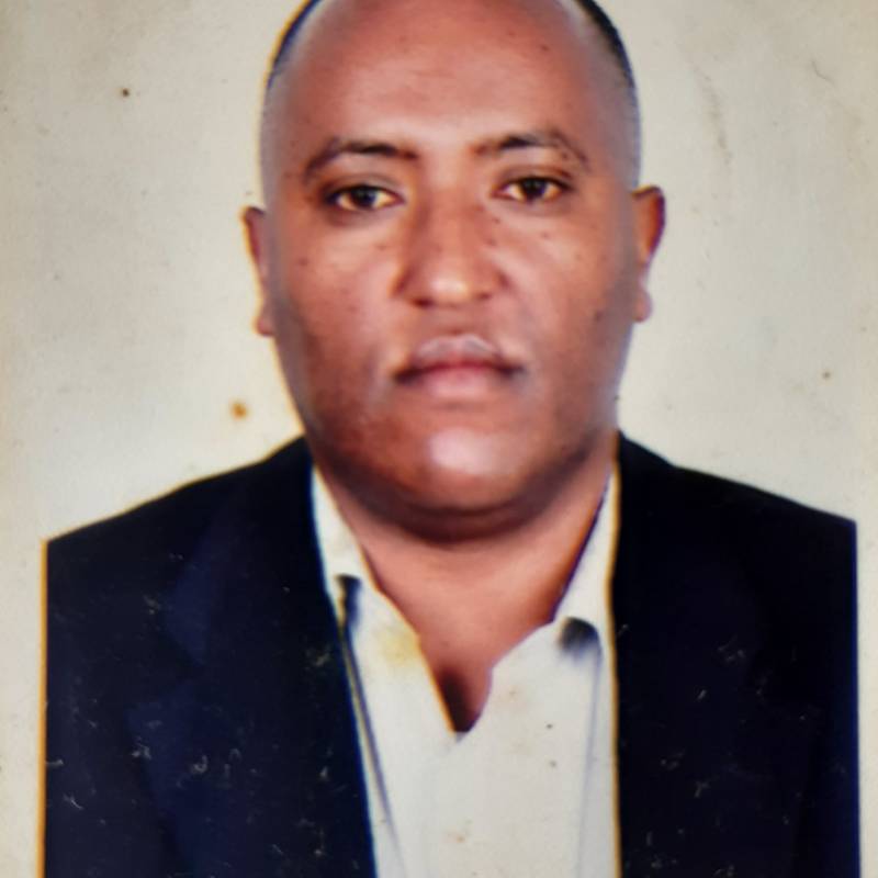 tadesse, 53, Vercelli