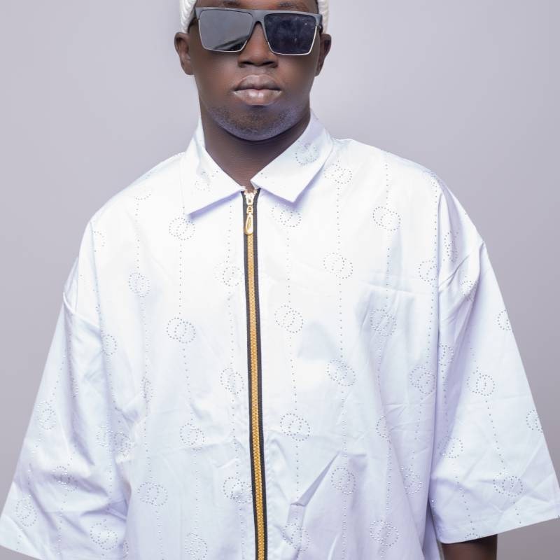 Anikuru, 26, Areal