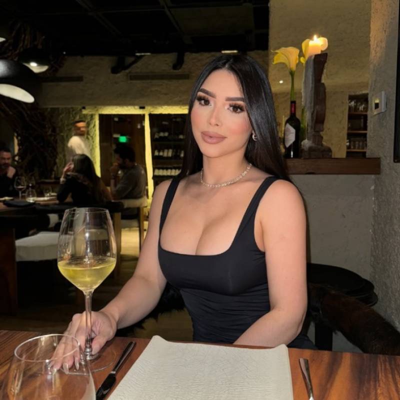 Mia, 33, Piln