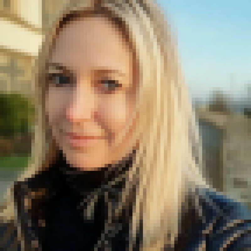 Laura, 35, Australia