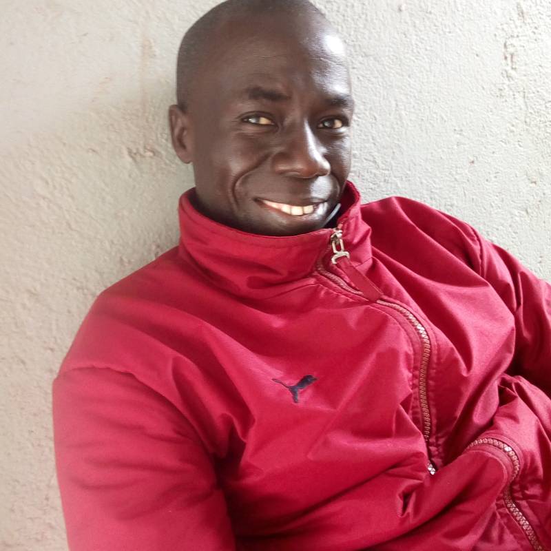 Godfrey, 40, Lahfayr