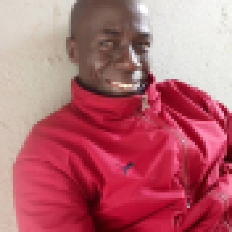 Godfrey, 40, Porto