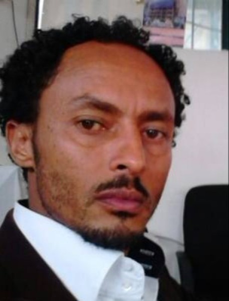 Alemneh, 46, Pebberu
