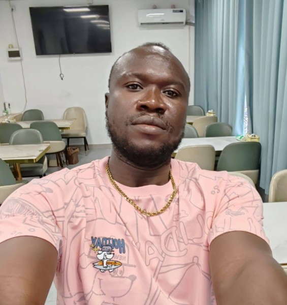 Kwaku, 41, Malabon