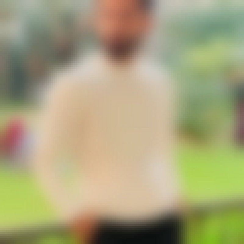 Akram, 26, Seydi