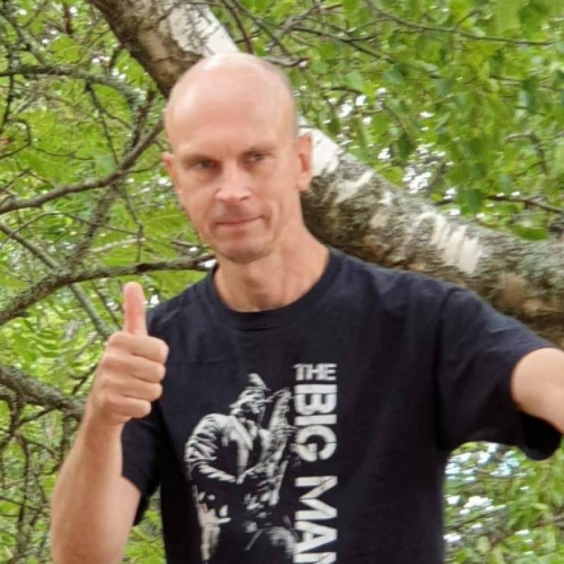 Juha, 55, North Bellport