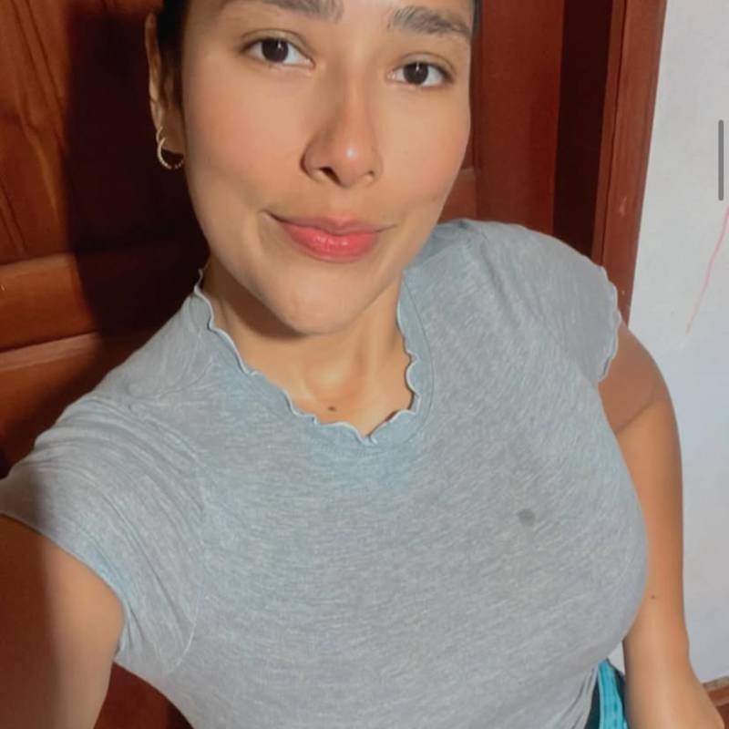 Laura, 41, Lieusaint