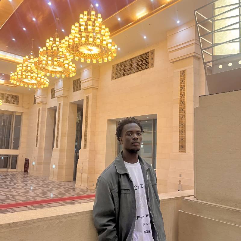 David, 26, Capitn Mauricio Jos Troche
