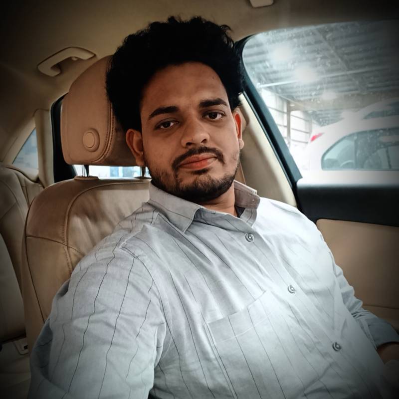 Khan, 27, San Giovanni La Punta