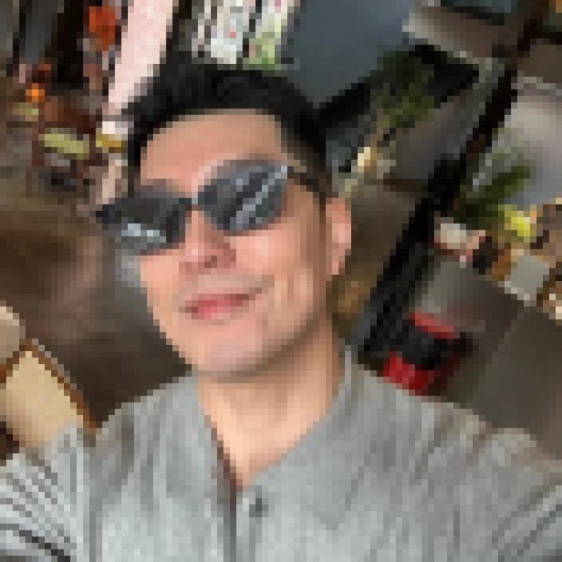Ming, 30, Grij