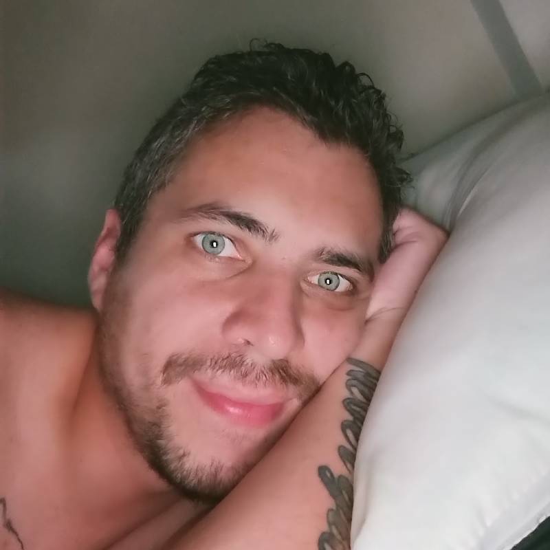 Christian, 36, South Gate