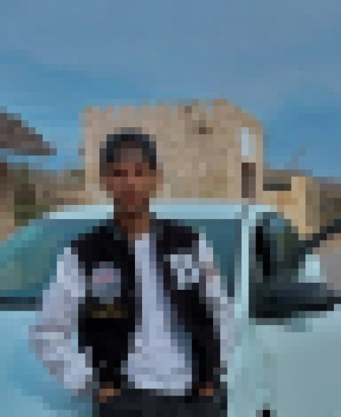 Elmahdi, 24, Moche