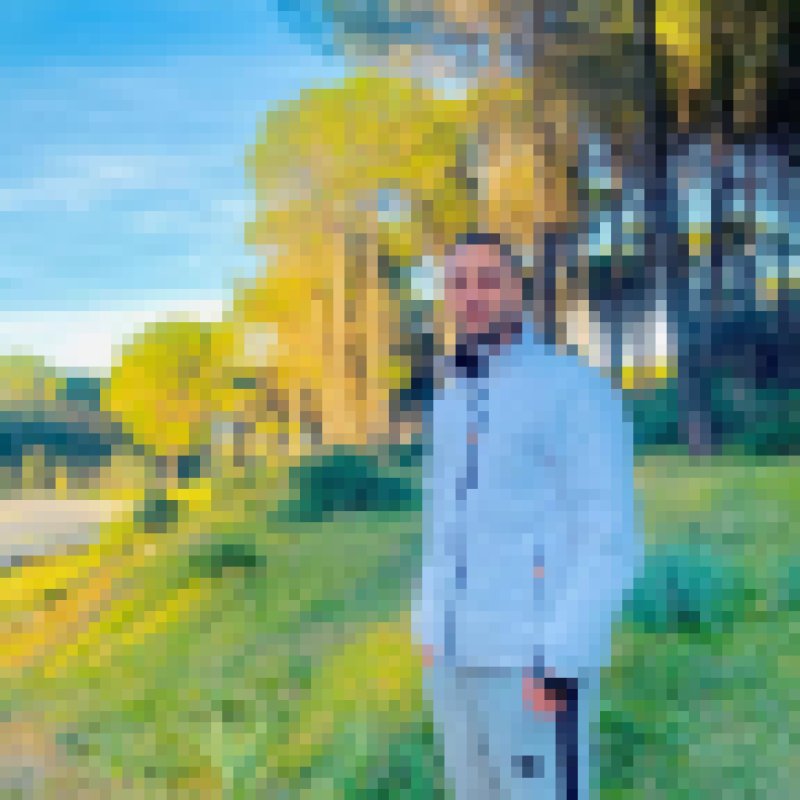 Hama, 34, Tega Cay