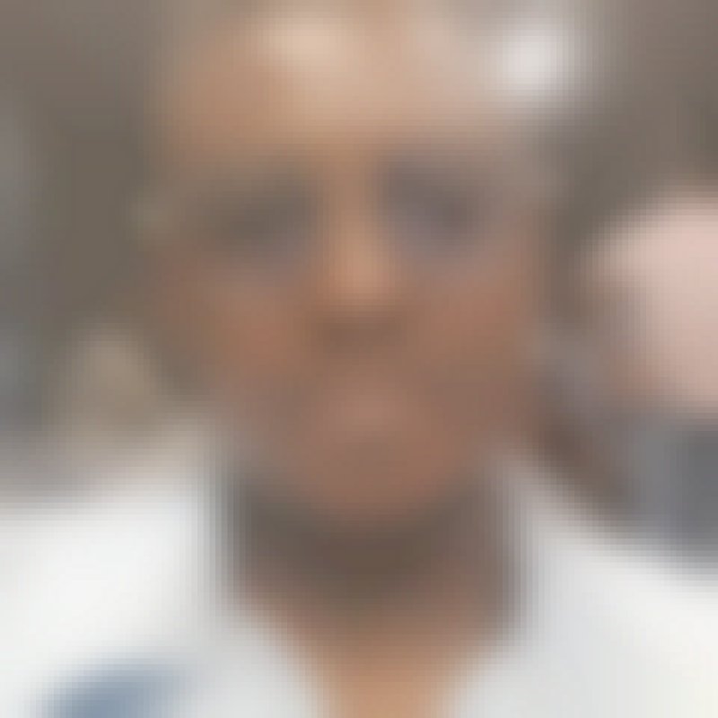 Edwin Apraku, 42, Kazern