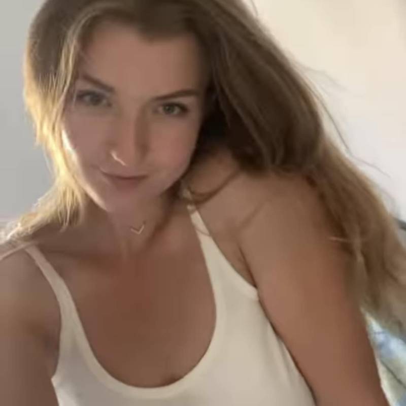 Evelyne, 36, Karaylan