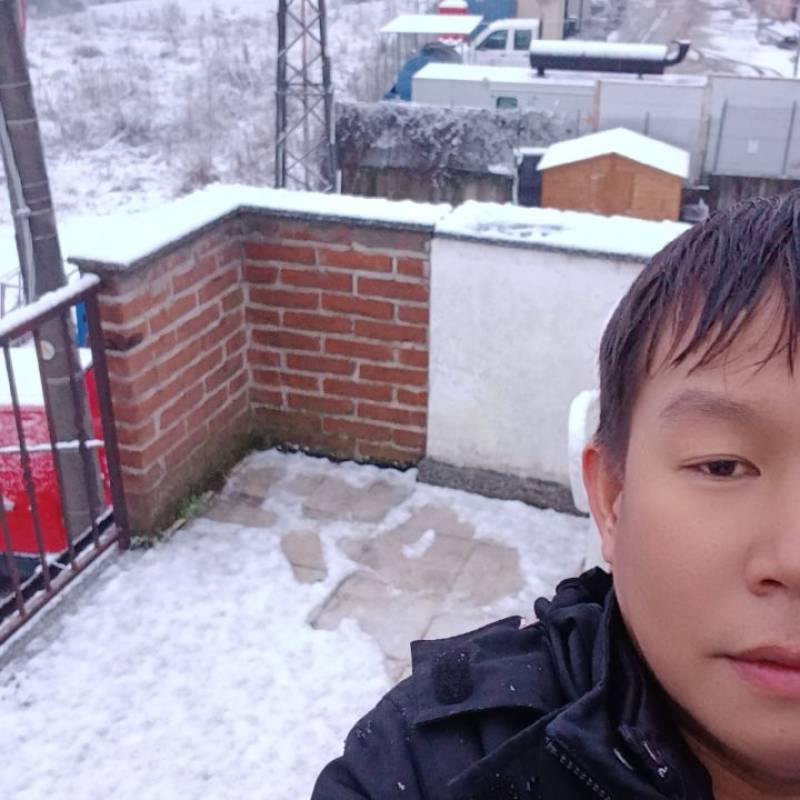 Benedict, 41, Nocera Superiore