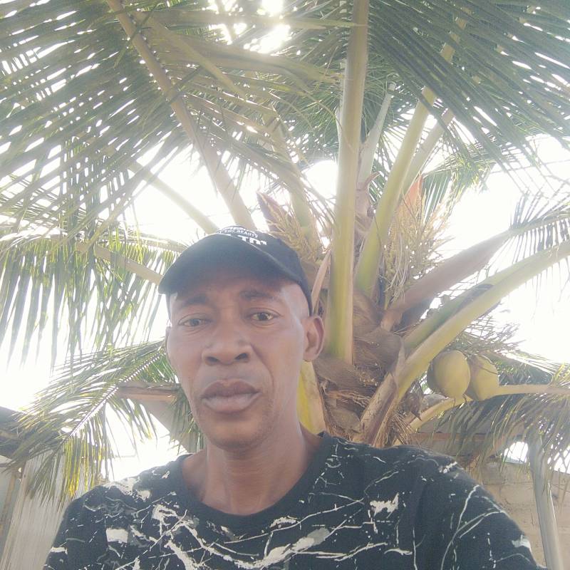 Henry Ufomadu, 55, Bekitro