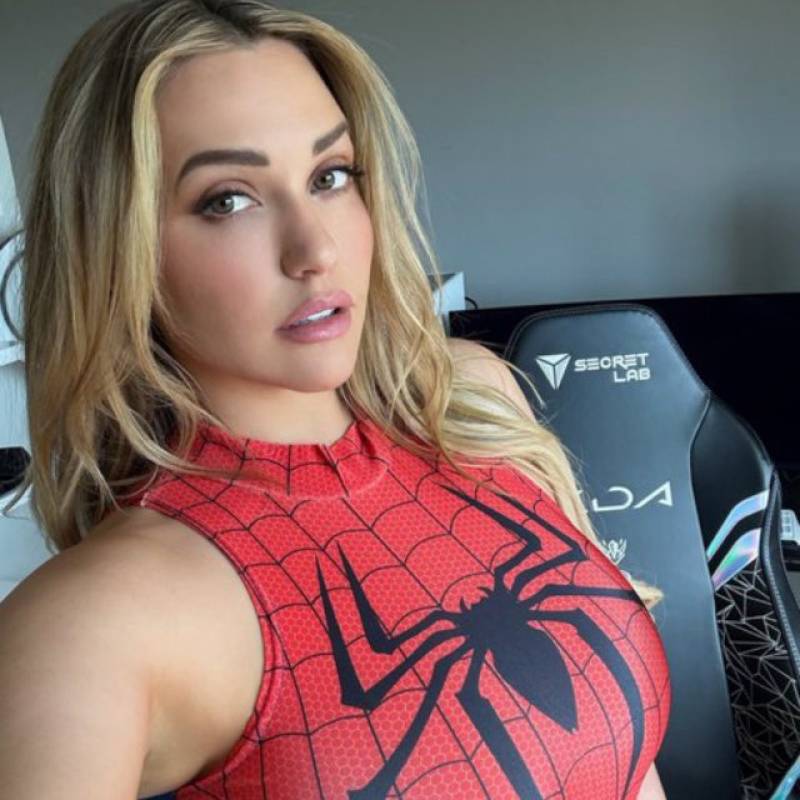 Whitney, 22, Ben Arous