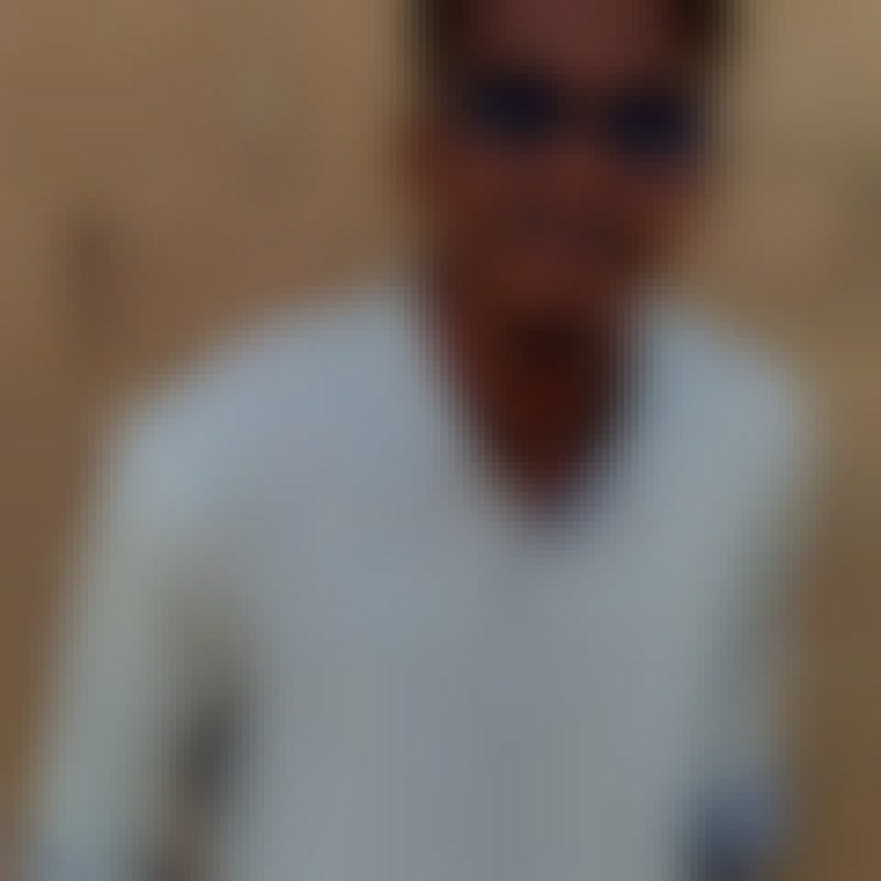 Hassan, 22, Sopur