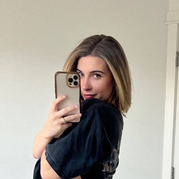 Riley is, 28, Rada