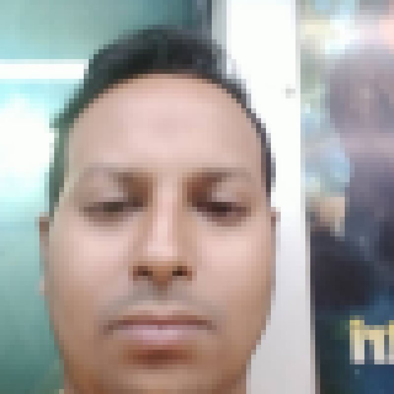 Ayon, 33, United Arab Emirates