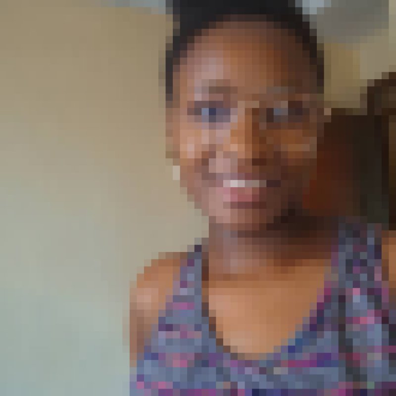 Mina, 30, Brazil