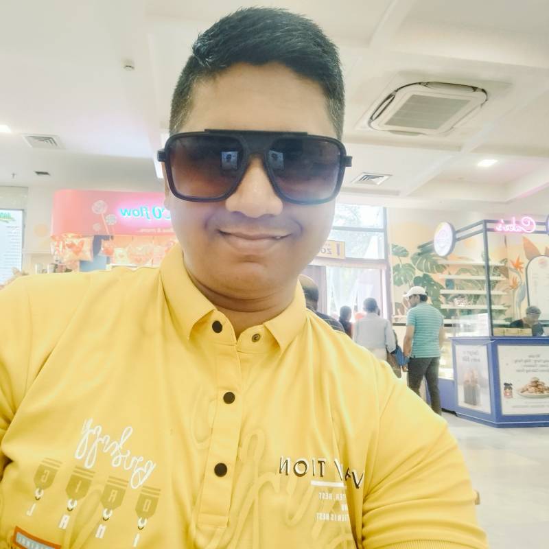 Sagar, 36, Onitsha