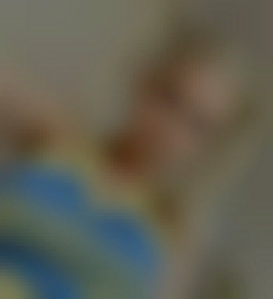 Laura, 26, Bataredh